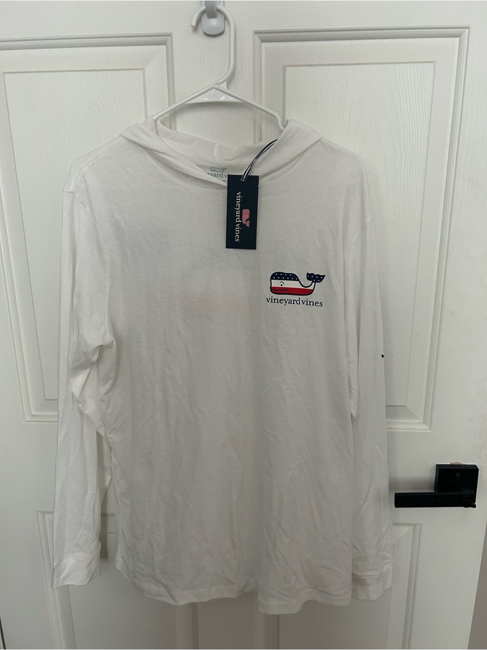 Vineyard Vines Men’s/Women’s Long-Sleeve White Hooded Tee American Whale Logo